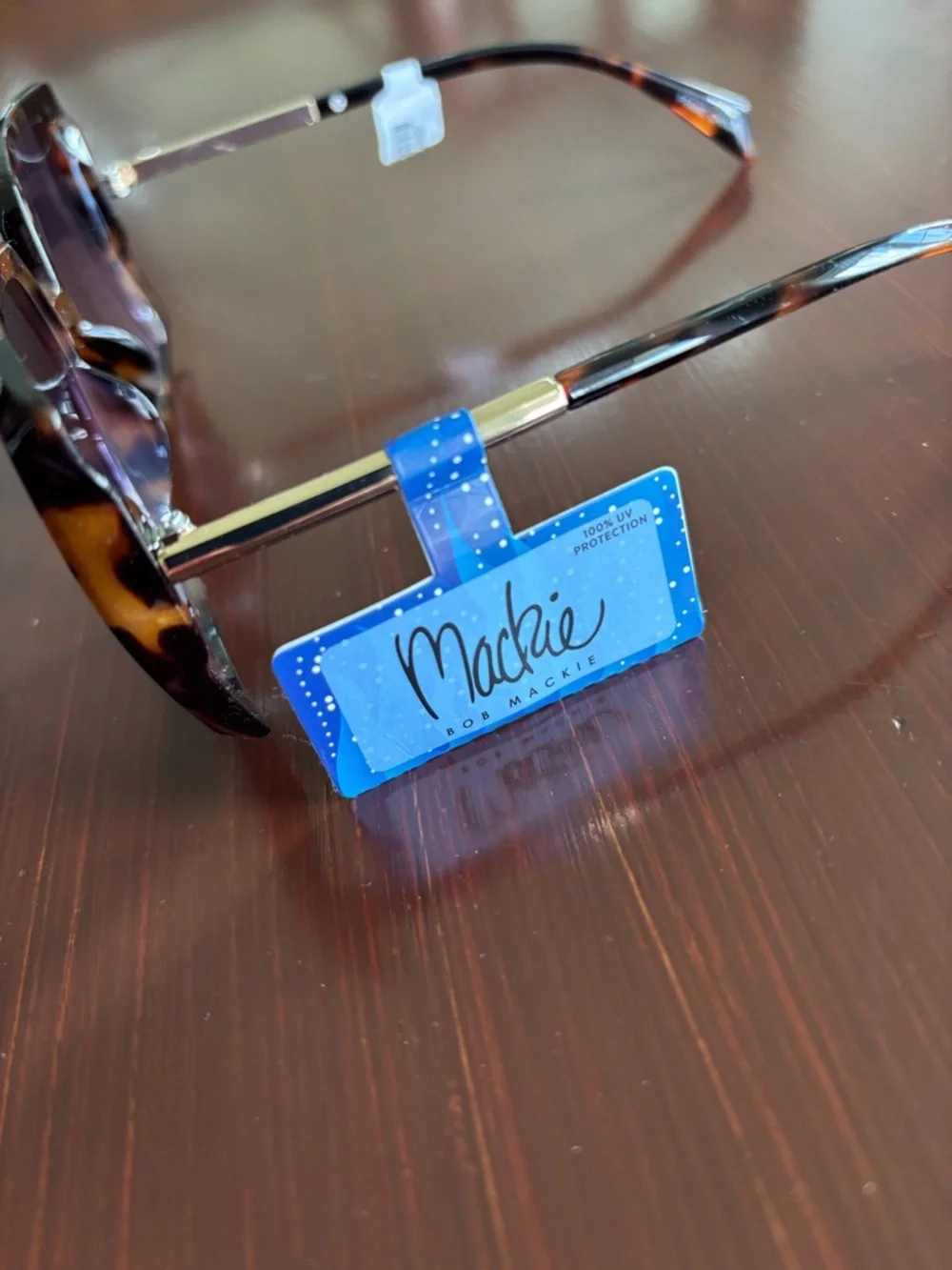 Mackie 100% UV protection Square/round tortoise shell,gold arms,pink lens - Picture 10 of 12